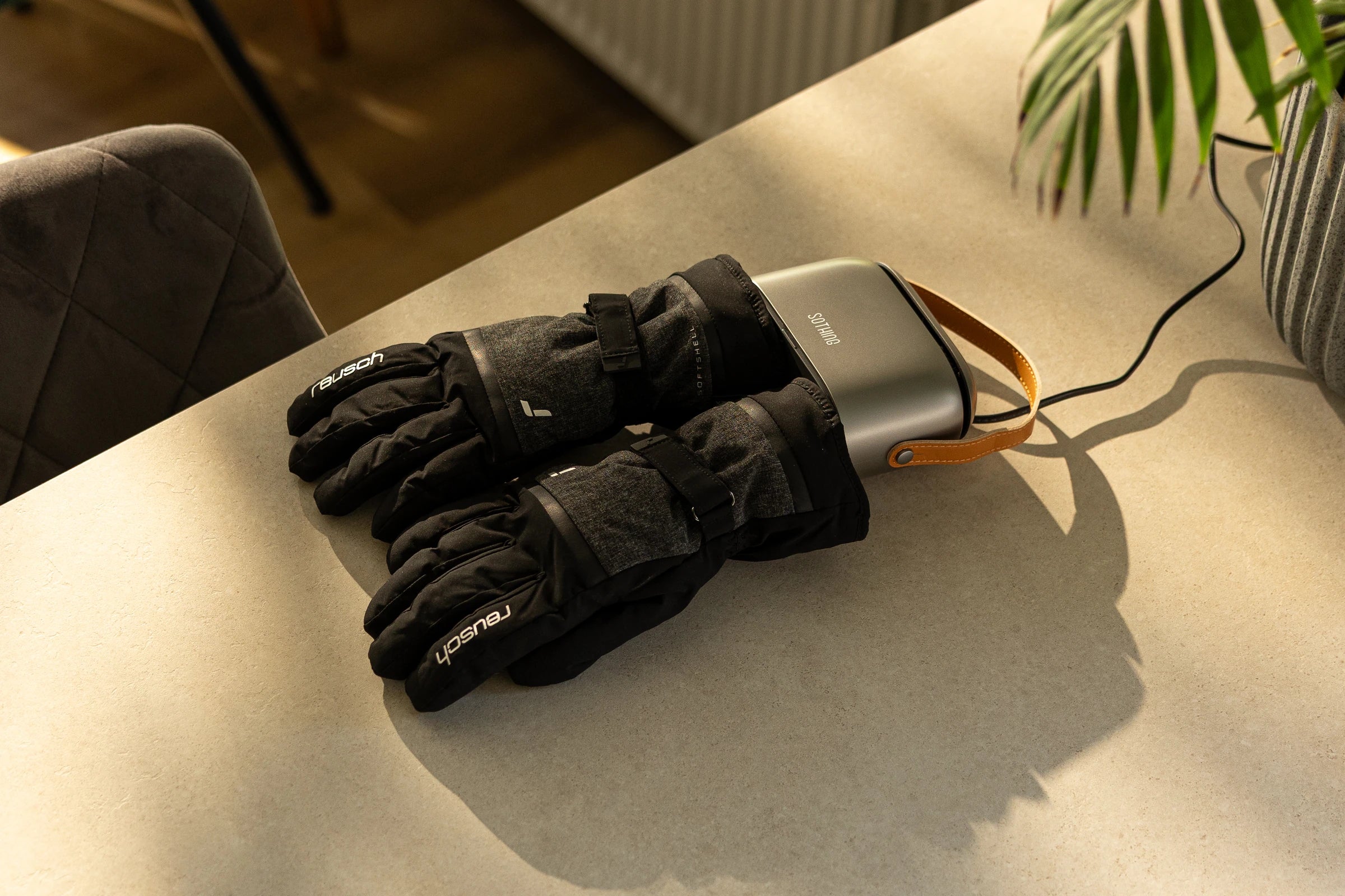 Original Ultra Grey with winter gloves; follow the glove care label